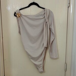 Elegant Cream One-Shoulder Dress